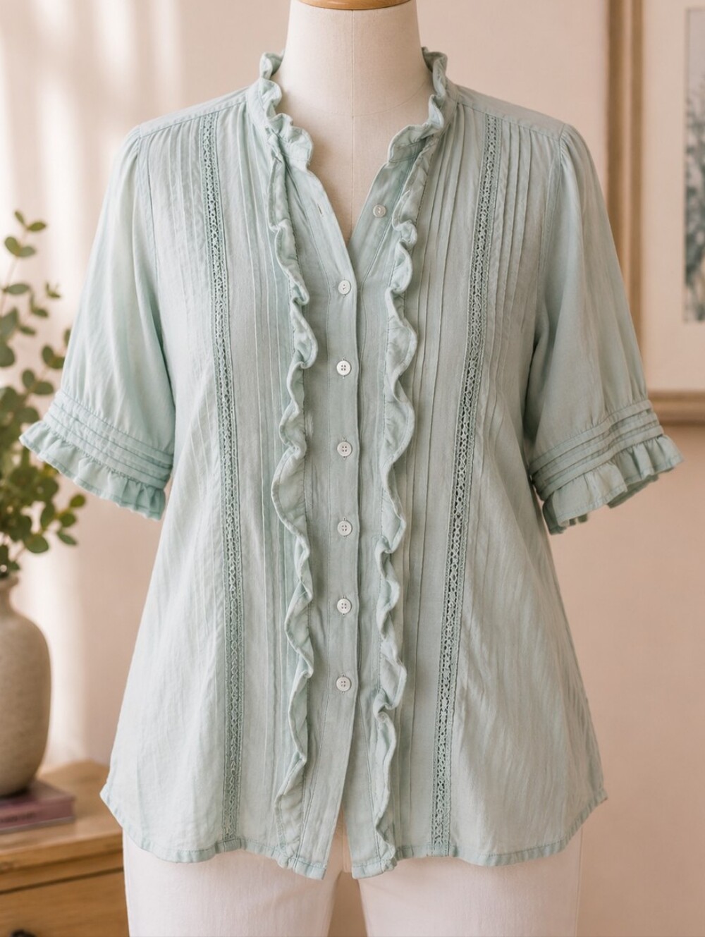 JP & Mattie Medium 100% Cotton Ruffle Button Front Blouse Mint Green